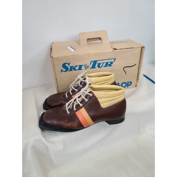 Rare Vintage SKI-TUR cross Country Womans 7 Shoes W/box AWESOME!!! - Picture 1 of 12